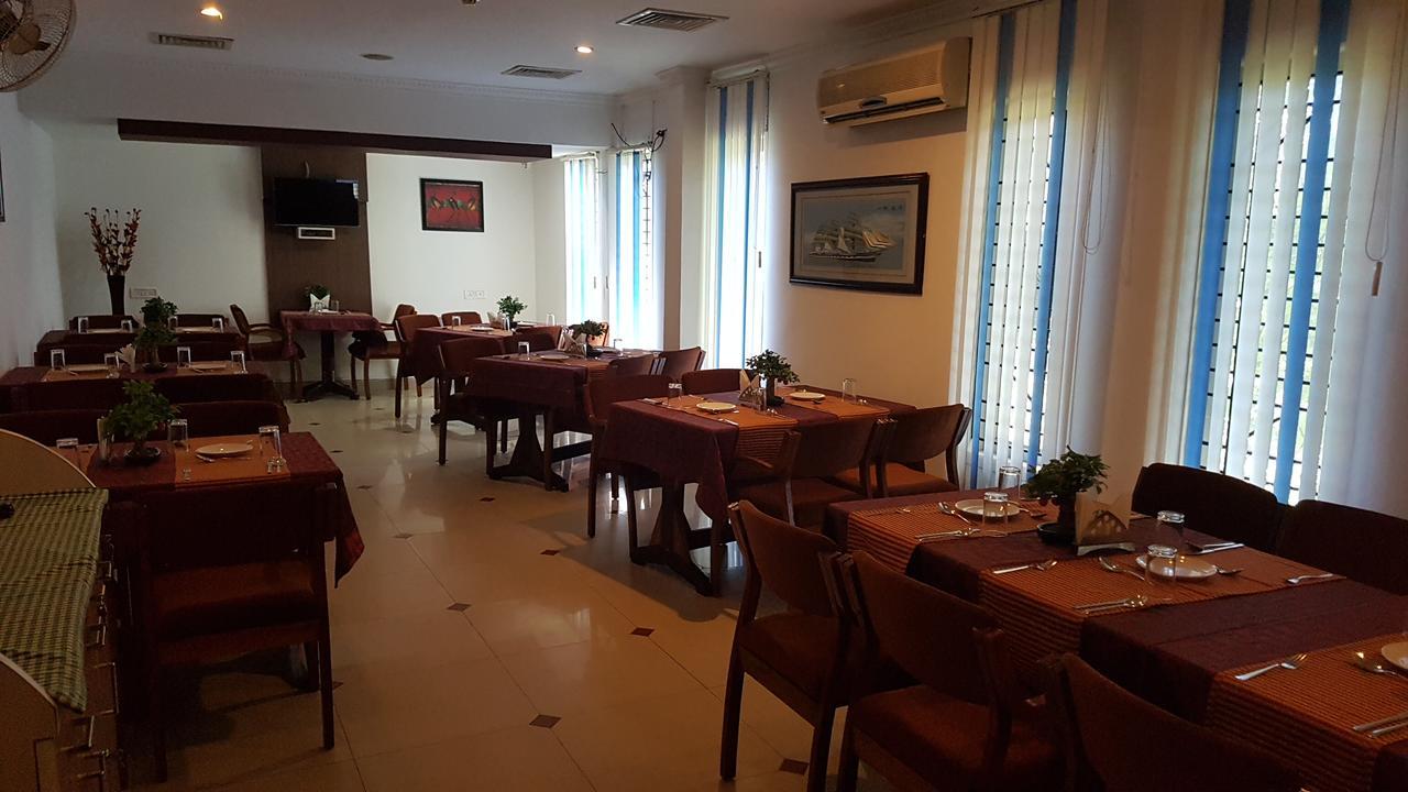科兰 Xavier'S Residency酒店 外观 照片