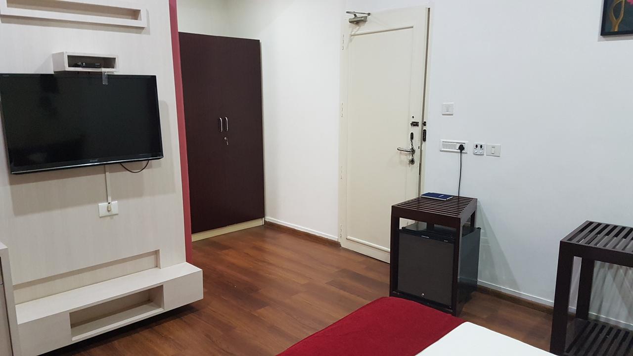 科兰 Xavier'S Residency酒店 外观 照片