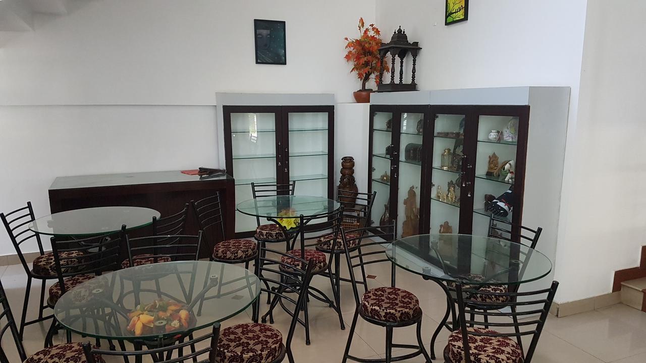 科兰 Xavier'S Residency酒店 外观 照片